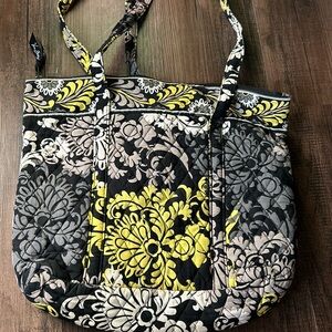 VERA BRADLEY TOTE